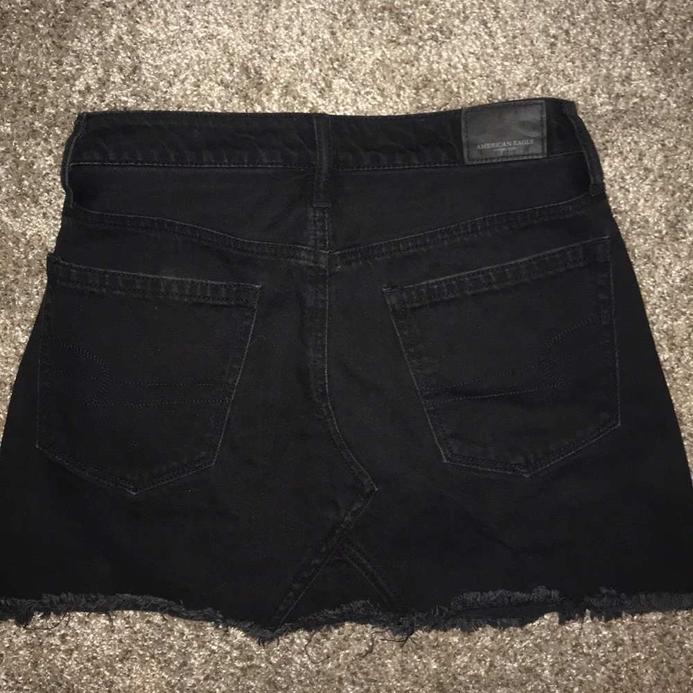 Black denim skirt - Picture 2 of 3